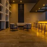 Cabrero Centro Tropical - Con vista al mar