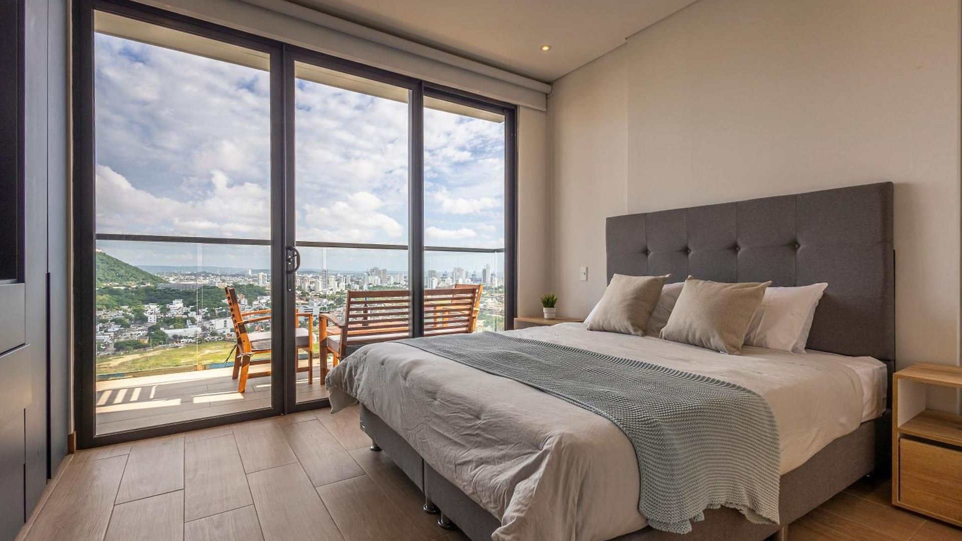 Cabrero Centro Tropical - Con Vista Al Mar Apartamento *