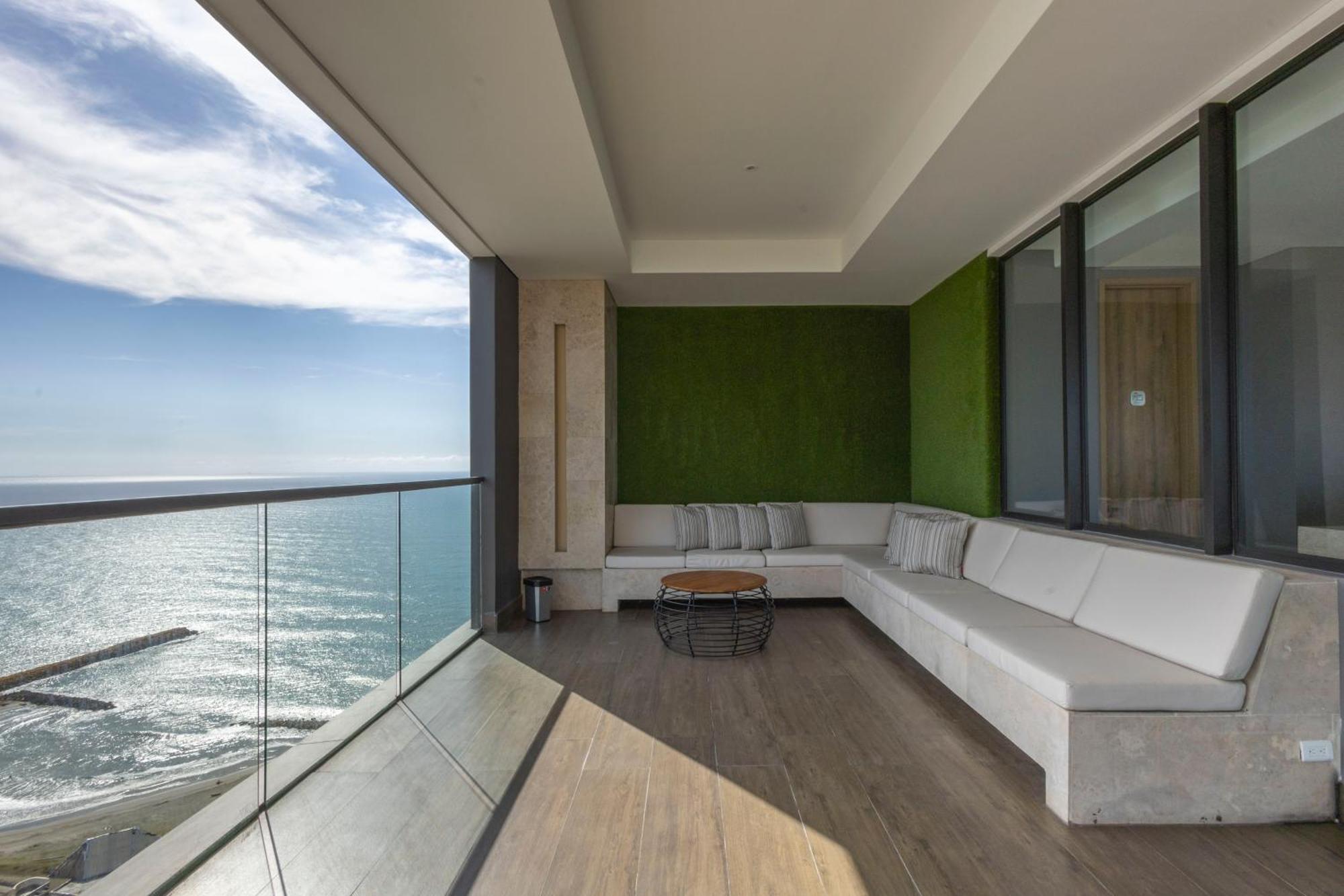 Cabrero Centro Tropical - Con Vista Al Mar *